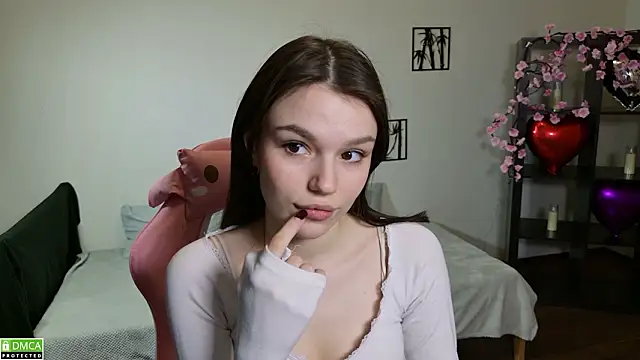 Snapshot of JanetCensley chatting on March 1, 8:25 am JanetCensley online show from March 1, 8:25 am