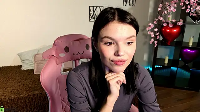 JanetCensley online show from March 24, 9:20 am