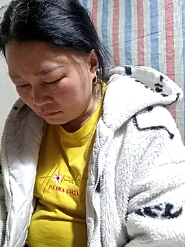 phay79 online show from March 8, 3:48 pm