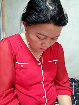 phay79 online show from March 3, 8:21 am