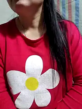 Snapshot of phay79 chatting on February 26, 1:44 pm phay79 online show from February 26, 1:44 pm