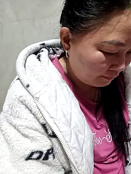 phay79 online show from March 5, 12:57 pm