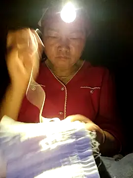 phay79 online show from May 12, 11:55 pm