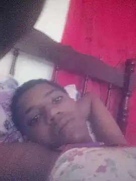 Snapshot of rakeliii chatting on March 28, 2:51 pm rakeliii online show from March 28, 2:51 pm