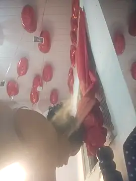 Snapshot of rakeliii chatting on March 19, 6:46 am rakeliii online show from March 19, 6:46 am