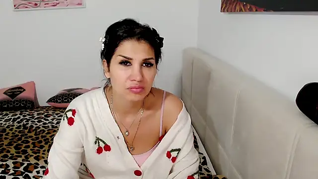NickyHotXO online show from May 13, 4:36 pm
