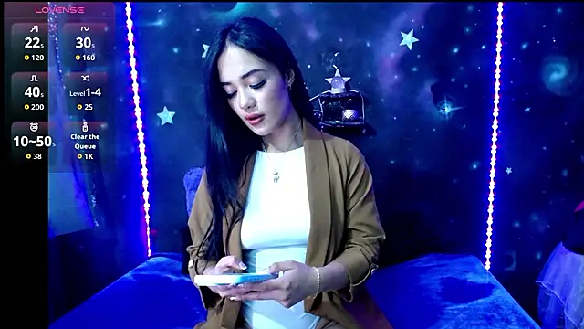 Snapshot of ValentinaRojass_ chatting on March 13, 2:22 pm ValentinaRojass online show from March 13, 2:22 pm