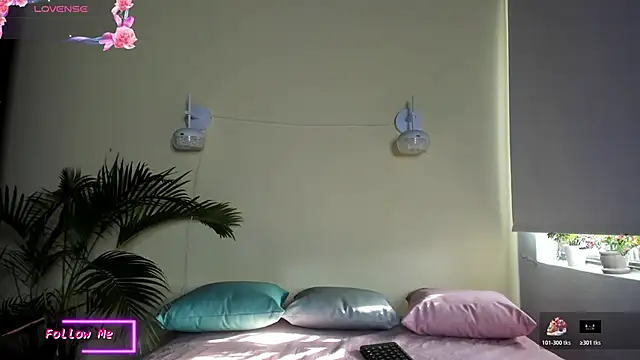  VALERIAGOMEZ online show from March 25, 12:15 pm