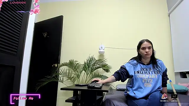  VALERIAGOMEZ online show from March 31, 9:44 am