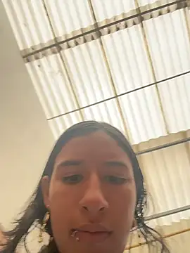 LilyRossi  online show from June 17, 12:15 pm