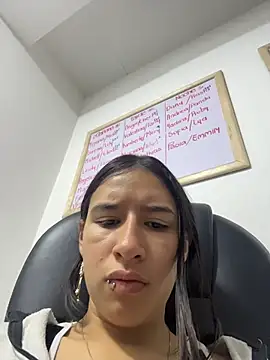 LilyRossi  online show from July 9, 12:48 pm