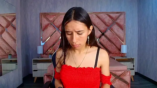 Snapshot of LilyRossi_ chatting on May 26, 12:14 pm LilyRossi online show from May 26, 12:14 pm