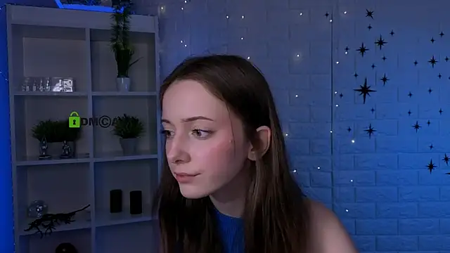 chloe ley online show from May 3, 8:01 pm