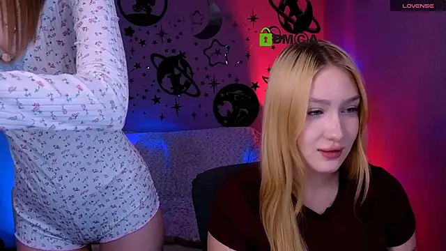 chloe ley online show from July 1, 10:10 pm