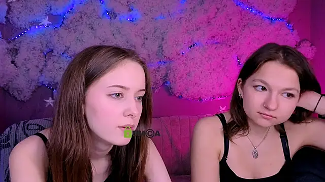 chloe ley online show from April 9, 12:44 pm
