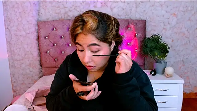 Sofiazaf  online show from March 16, 12:31 pm