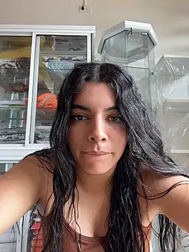 Arianna Moore online show from May 4, 5:05 pm