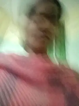 SumonaMoni online show from May 8, 1:59 pm