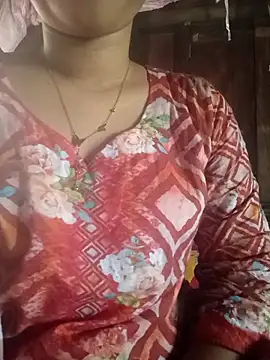 Snapshot of SumonaMoni chatting on March 1, 4:23 am SumonaMoni online show from March 1, 4:23 am