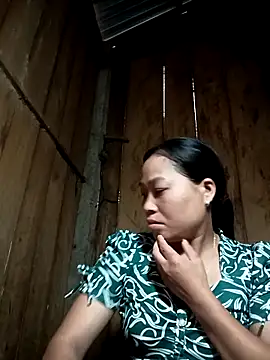 Mizu-hotshow online show from March 13, 10:20 am