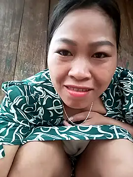 Snapshot of Mizu-hotshow chatting on May 8, 11:19 pm Mizu-hotshow online show from May 8, 11:19 pm