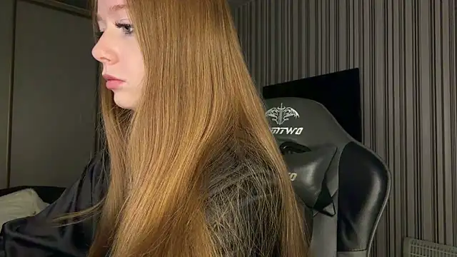 Emily Rass  online show from March 25, 4:50 pm