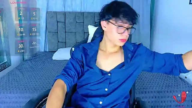 Dantekent online show from April 13, 1:59 pm