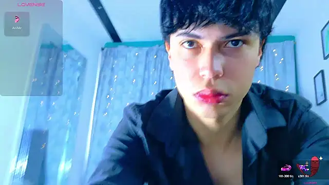 Dantekent online show from April 15, 1:59 pm