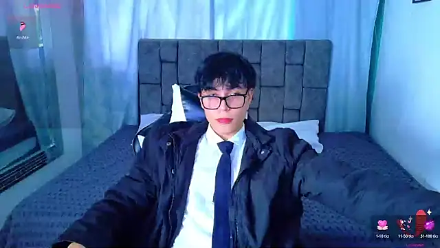 Dantekent online show from April 7, 1:35 pm