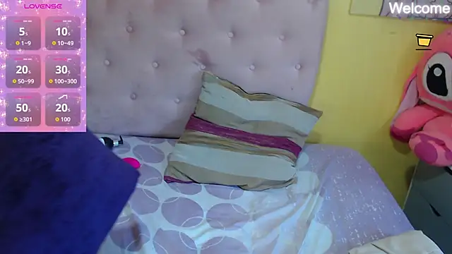 Sophiiee Gray online show from June 10, 2:40 pm