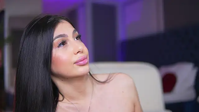 MissMeganMoon online show from May 11, 4:04 pm
