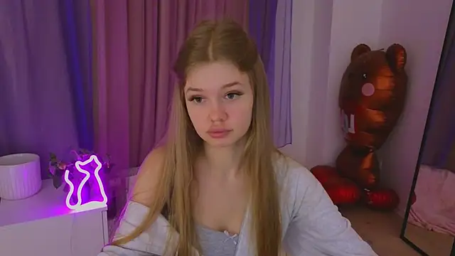 Snapshot of belrinaa chatting on May 21, 8:50 pm belrinaa online show from May 21, 8:50 pm