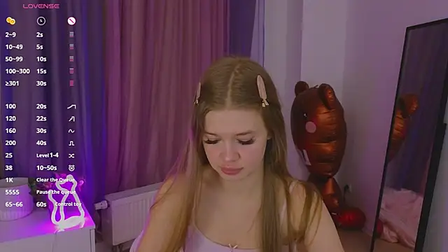 Snapshot of belrinaa chatting on June 9, 8:32 pm belrinaa online show from June 9, 8:32 pm