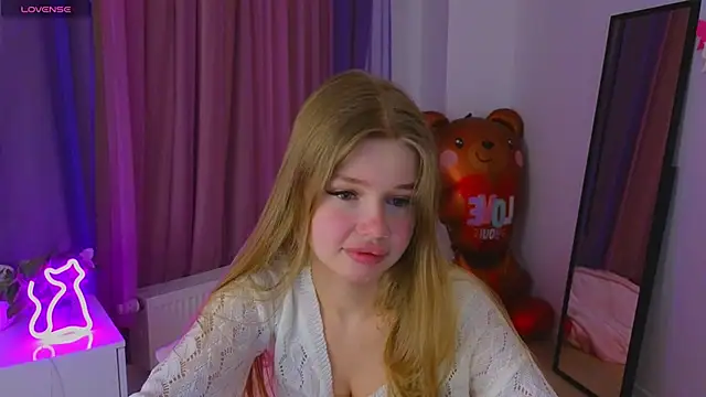 belrinaa online show from April 11, 8:34 pm