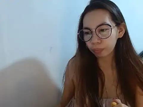 Snapshot of Aira_AsianHottie chatting on March 2, 5:20 pm Aira AsianHottie online show from March 2, 5:20 pm