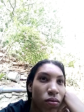 ginevere 20 online show from April 14, 9:31 pm