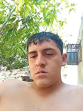 ginevere 20 online show from April 10, 8:05 pm