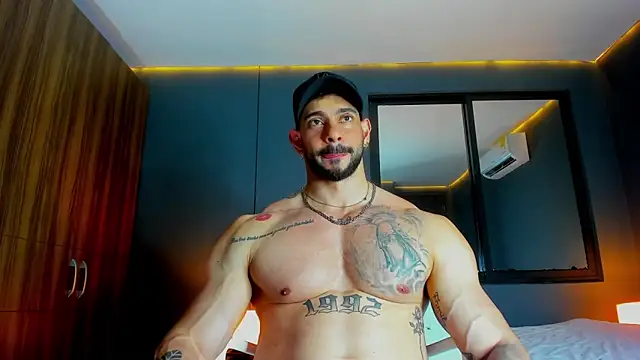 massimo visconti online show from March 28, 2:45 am