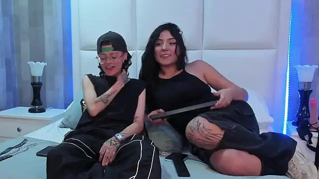 CaliferAndAurora online show from March 7, 10:59 pm