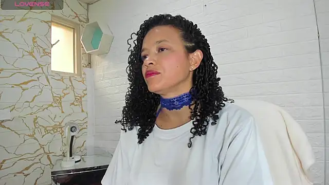 Jazlin  online show from April 16, 1:12 pm