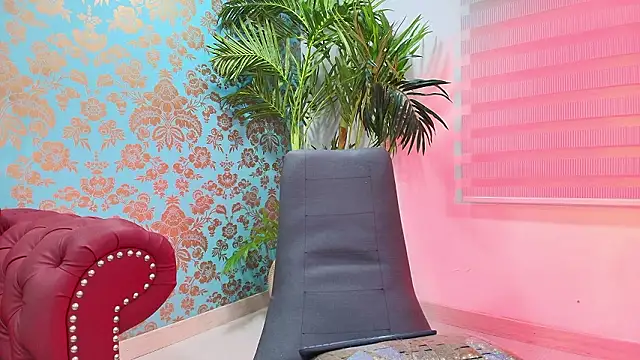 mia venon online show from March 9, 11:58 am