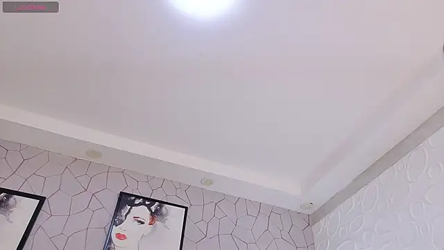 Genesisraydenx online show from May 28, 8:04 pm