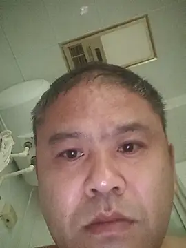 wanggang880903 online show from April 14, 10:59 pm