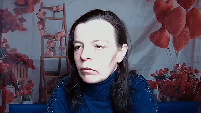 Snapshot of SofiaChaika chatting on March 3, 6:42 am SofiaChaika online show from March 3, 6:42 am