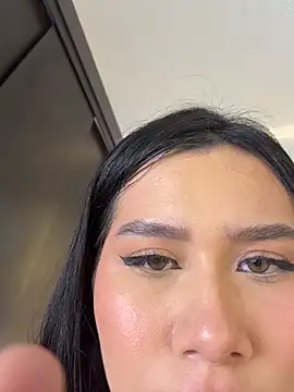 skylarferraro online show from March 12, 10:14 pm