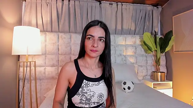 Snapshot of Samantha_Velle chatting on June 22, 1:52 pm Samantha Velle online show from June 22, 1:52 pm