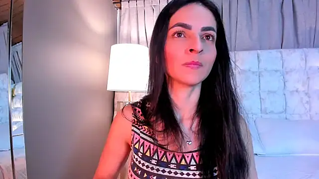 Snapshot of Samantha_Velle chatting on May 15, 2:04 pm Samantha Velle online show from May 15, 2:04 pm
