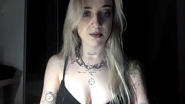 EmmyWet online show from March 31, 6:32 pm