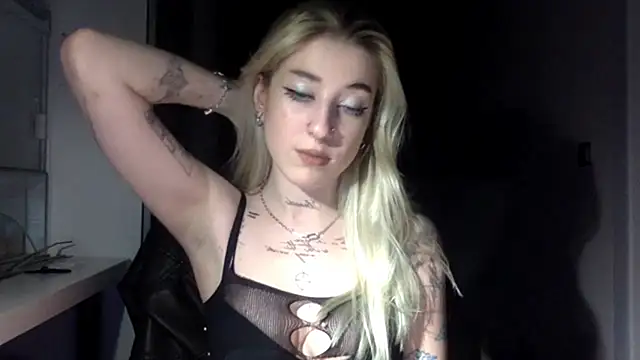 EmmyWet online show from March 27, 8:10 pm