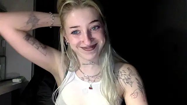 EmmyWet online show from March 20, 8:21 pm